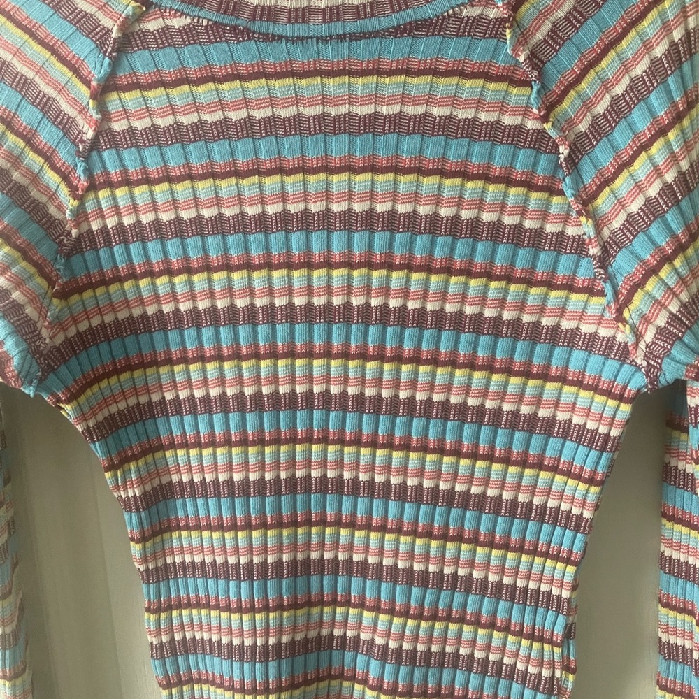 FREE PEOPLE SHIRT! - Picture 5 of 5